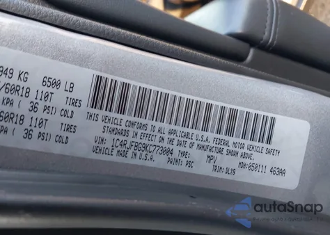 2019 Jeep Grand Cherokee Limited 4X4 z USA, uszkodzony, nr VIN 1C4RJFBG9KC773004